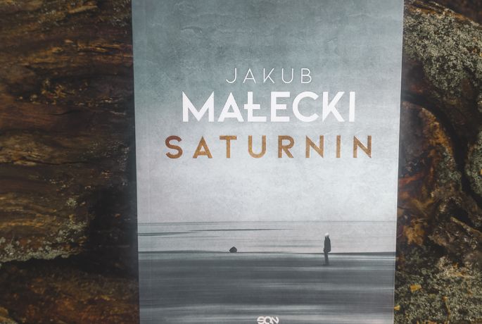 Jakub Małecki – Saturnin